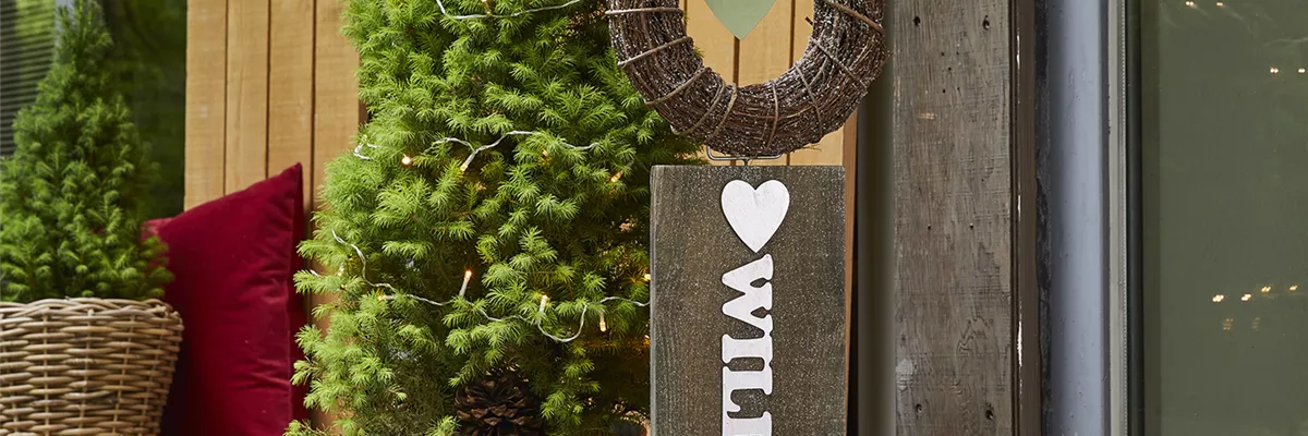 WEIHNACHTEN STEHT VOR DER TüR!